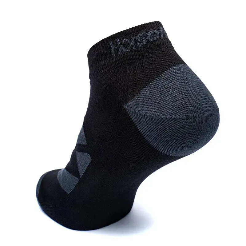 Qorape Norm Zeze 5 - 7