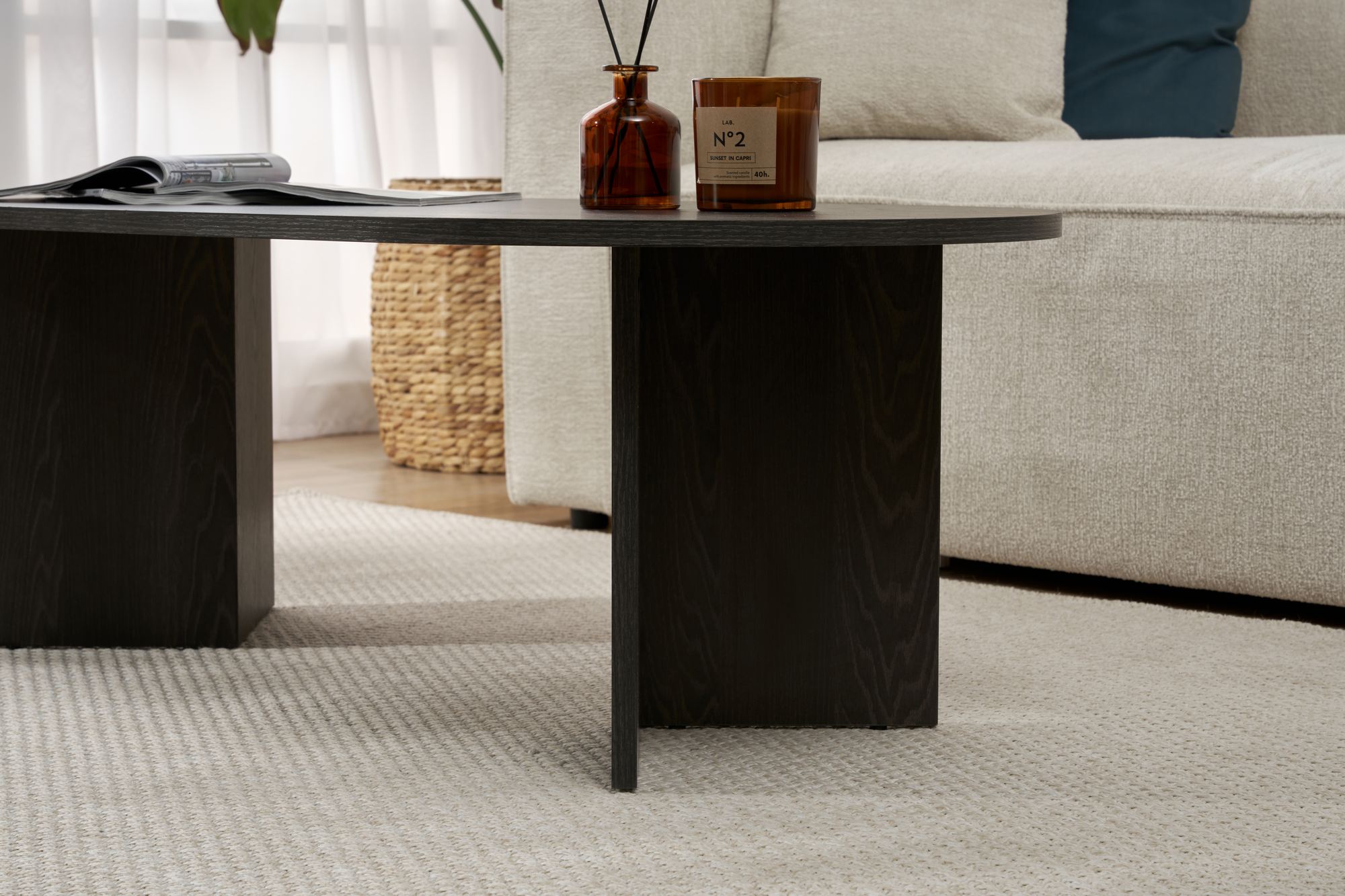 Tavolinë kafeje Nordure, Sable - Lumiere Black