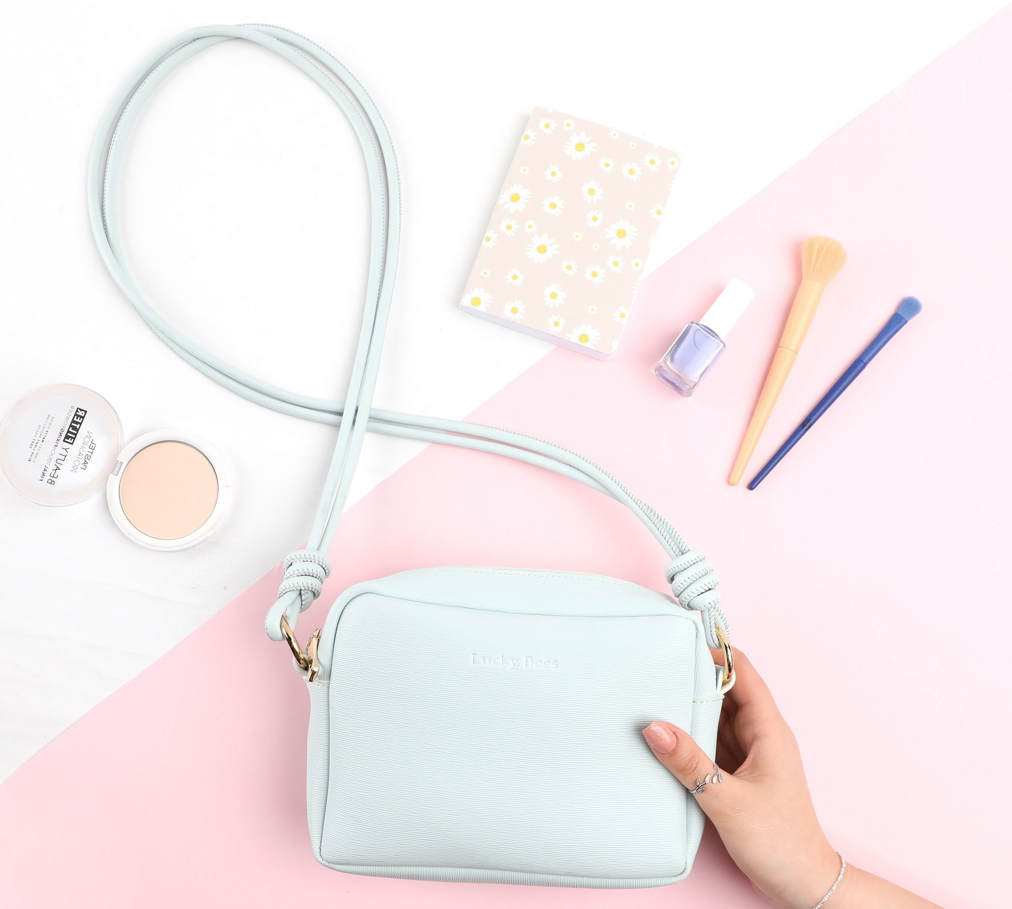 Çantë crossbody Lucky Bees, 1269 Epy, ngjyrë akulli e kaltër