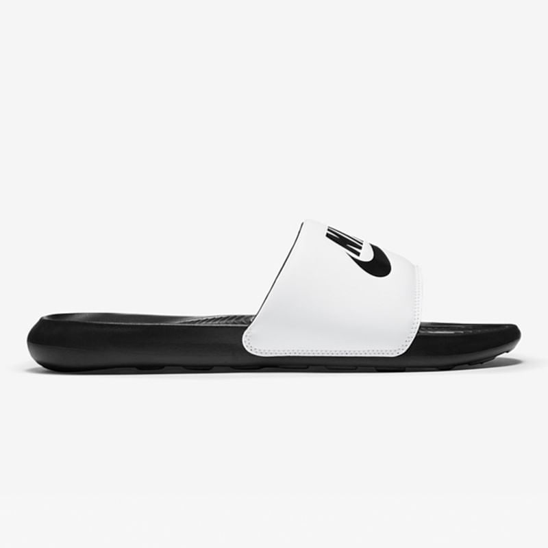 Papuqe Nike Cn9675 005 M